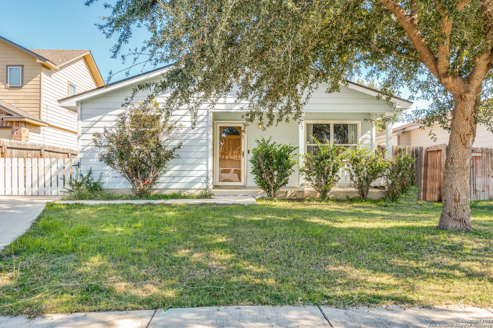 3506 Summer Meadow, San Antonio TX 78222