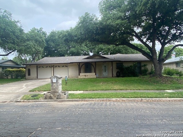 4255 E Treehouse, San Antonio TX 78222