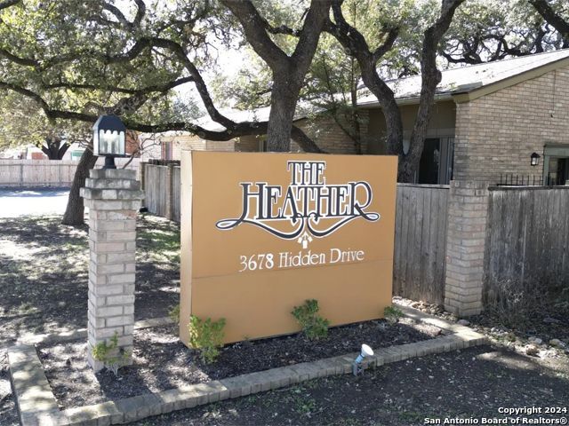3678 Hidden Dr Unit 901, San Antonio TX 78217