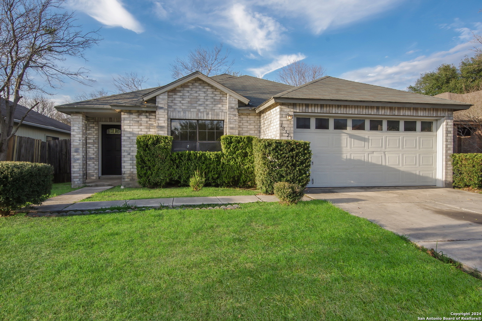 13323 Magnolia, San Antonio TX 78247