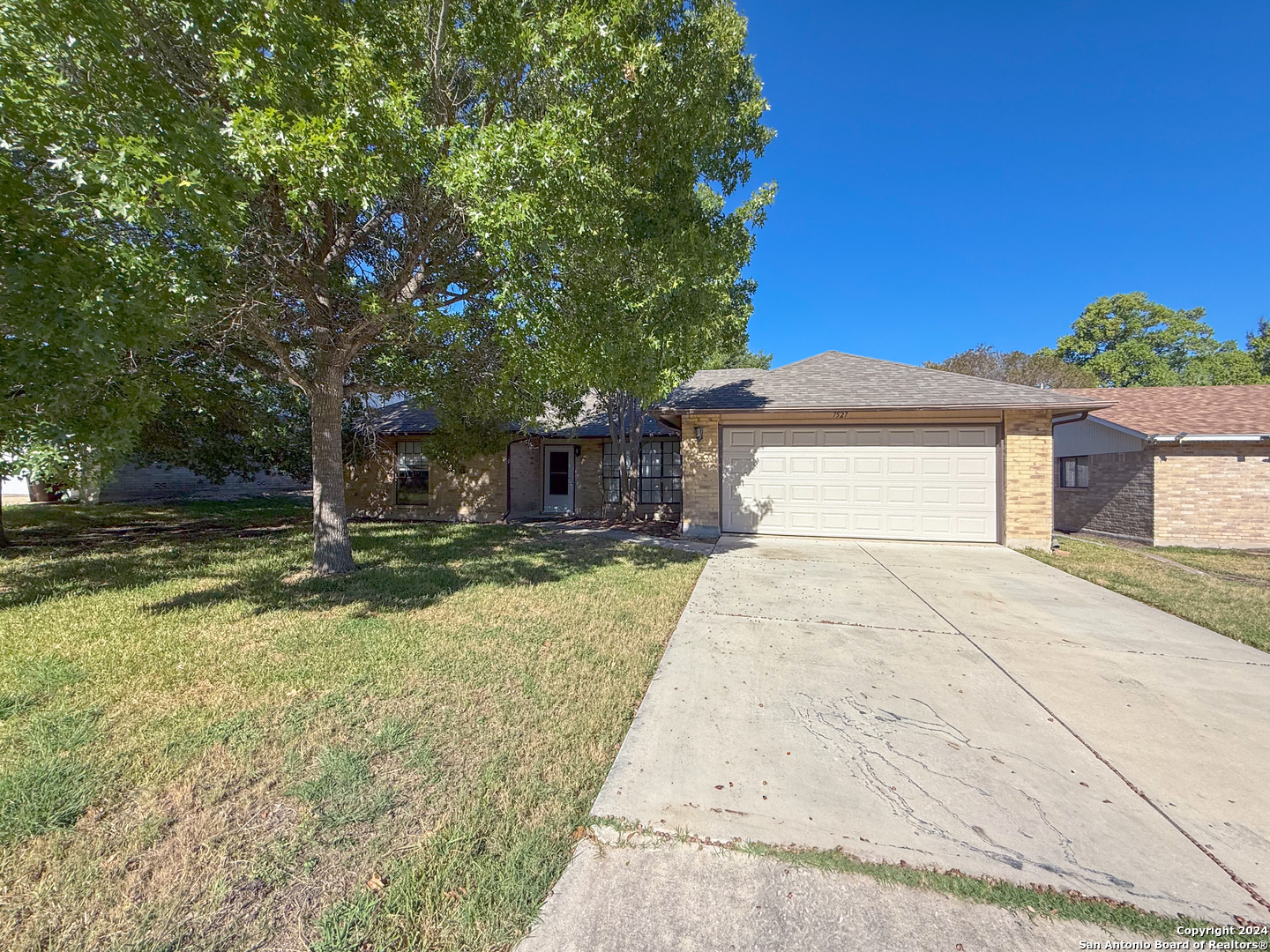 7527 RUSTIC TRL, San Antonio TX 78244