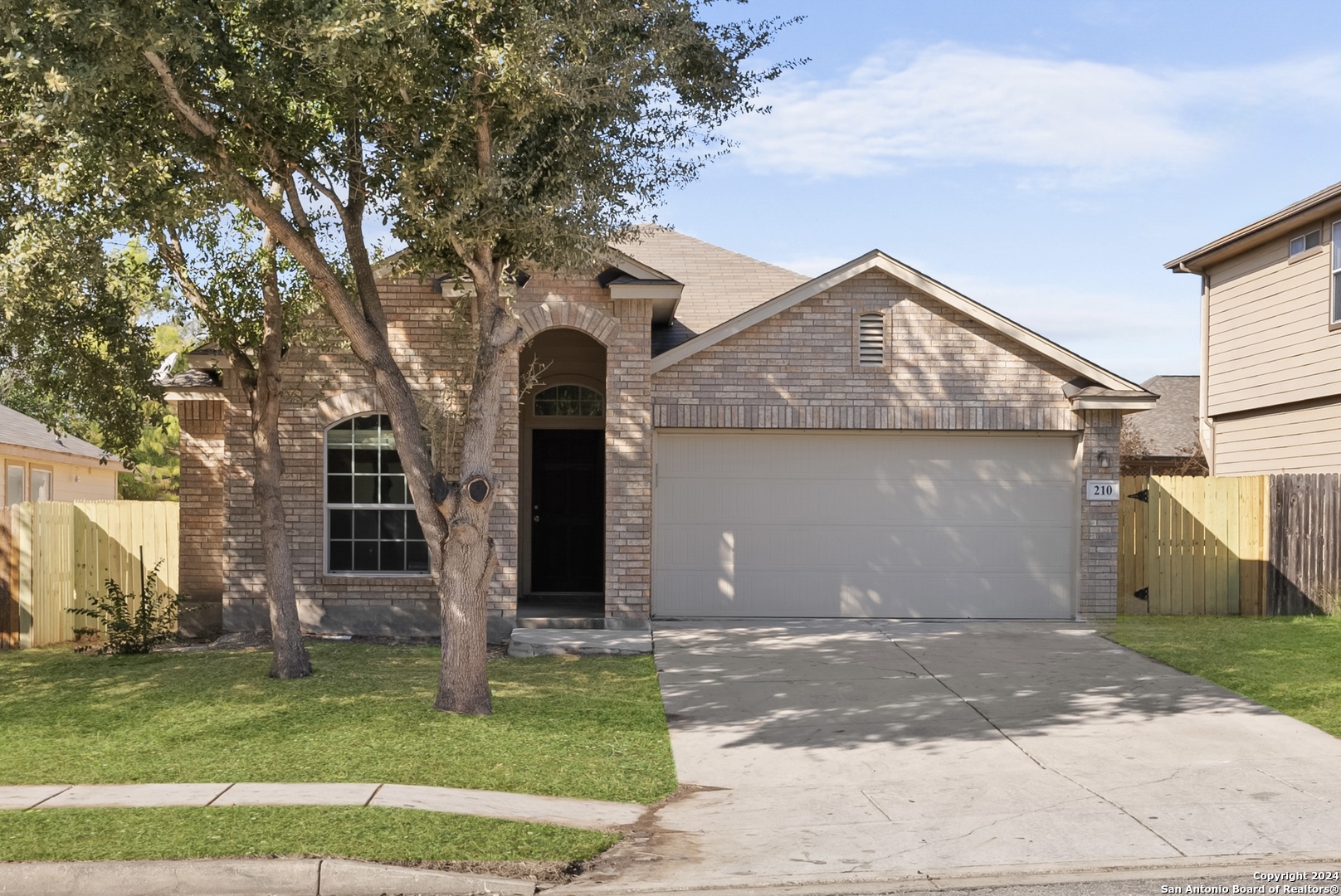 210 Arcadia Pl, Cibolo TX 78108