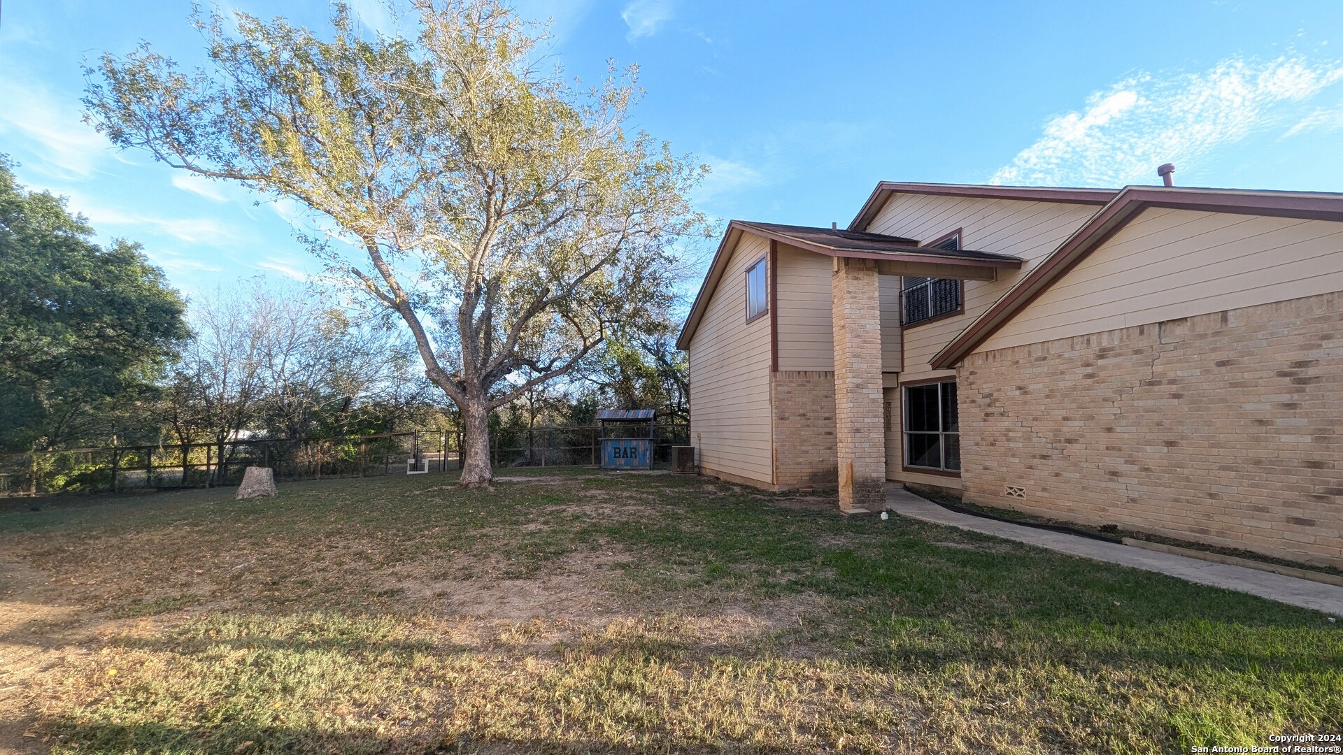 5758 SPRING MOON ST, San Antonio TX 78247