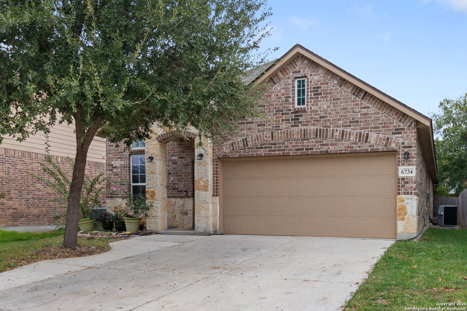6734 Indian Lodge, San Antonio TX 78253