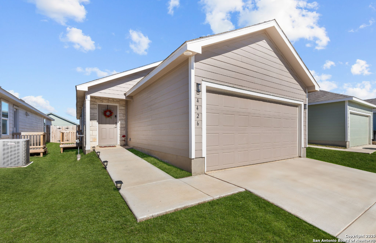 4426 Grassland Pass, San Antonio TX 78222