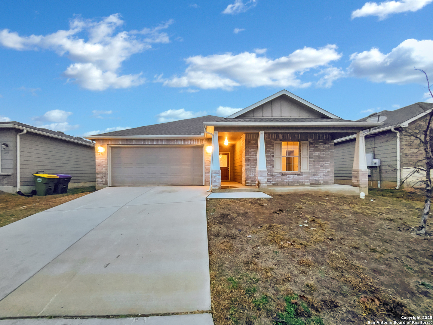 243 RUSTIC WILLOW, Selma TX 78154