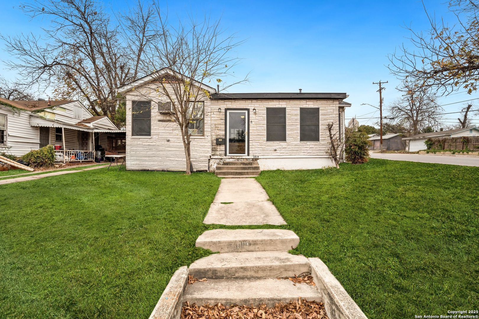 1019 CHICAGO BLVD, San Antonio TX 78210