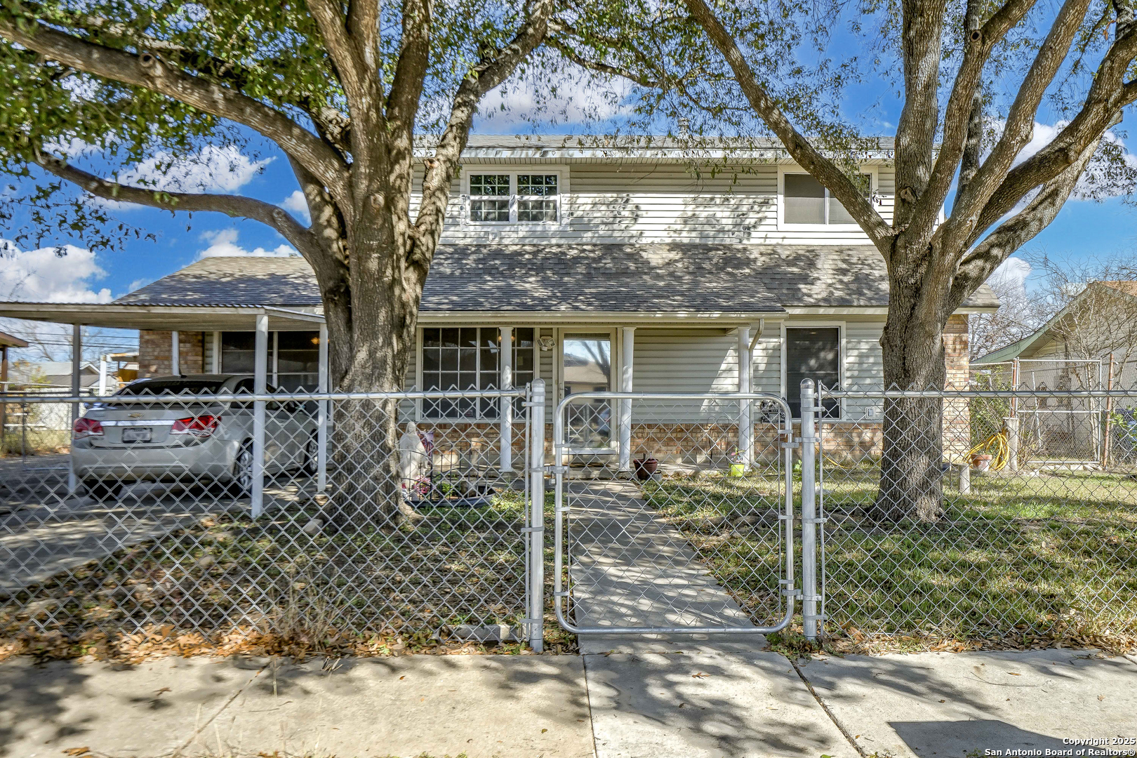 7815 Hobble St, San Antonio TX 78227
