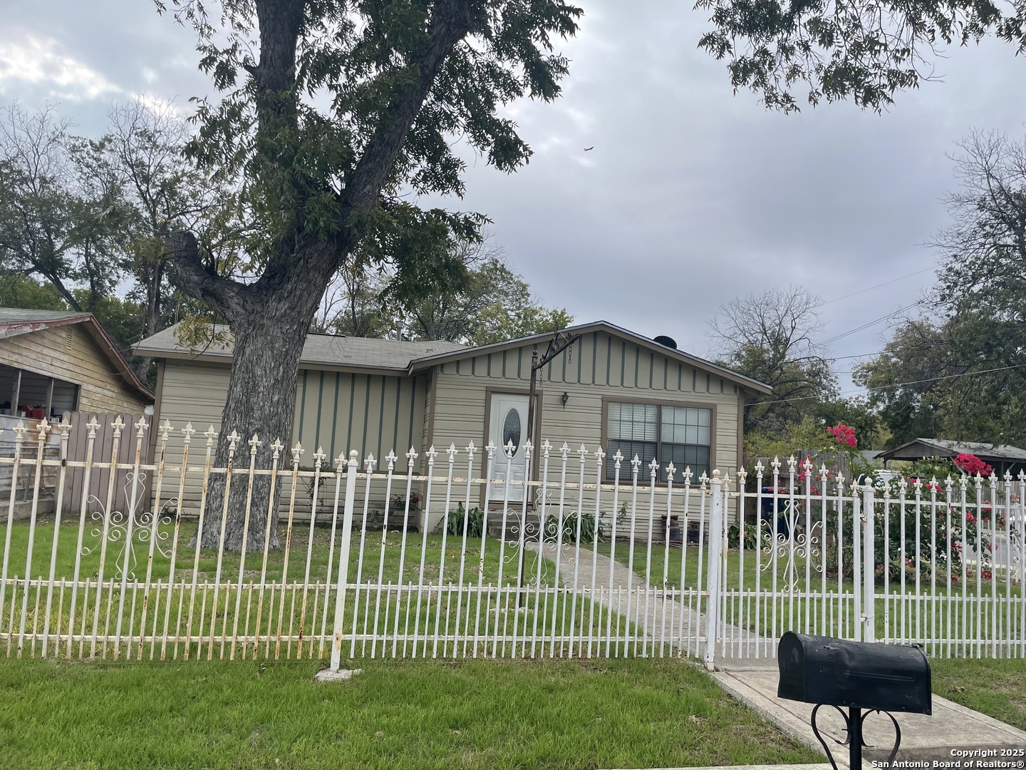 330 Morelia, San Antonio TX 78237