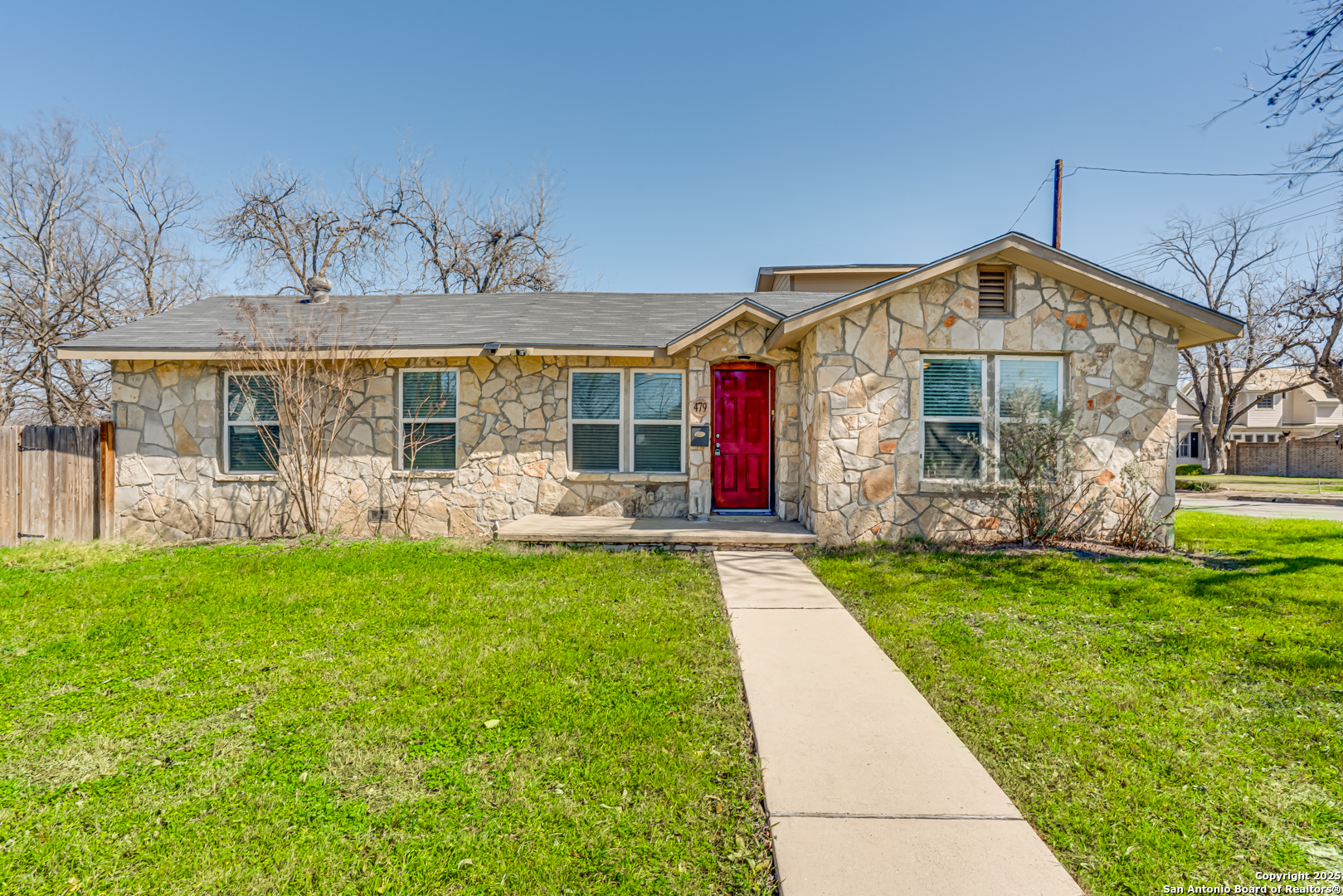 479 S SYCAMORE AVE, New Braunfels TX 78130