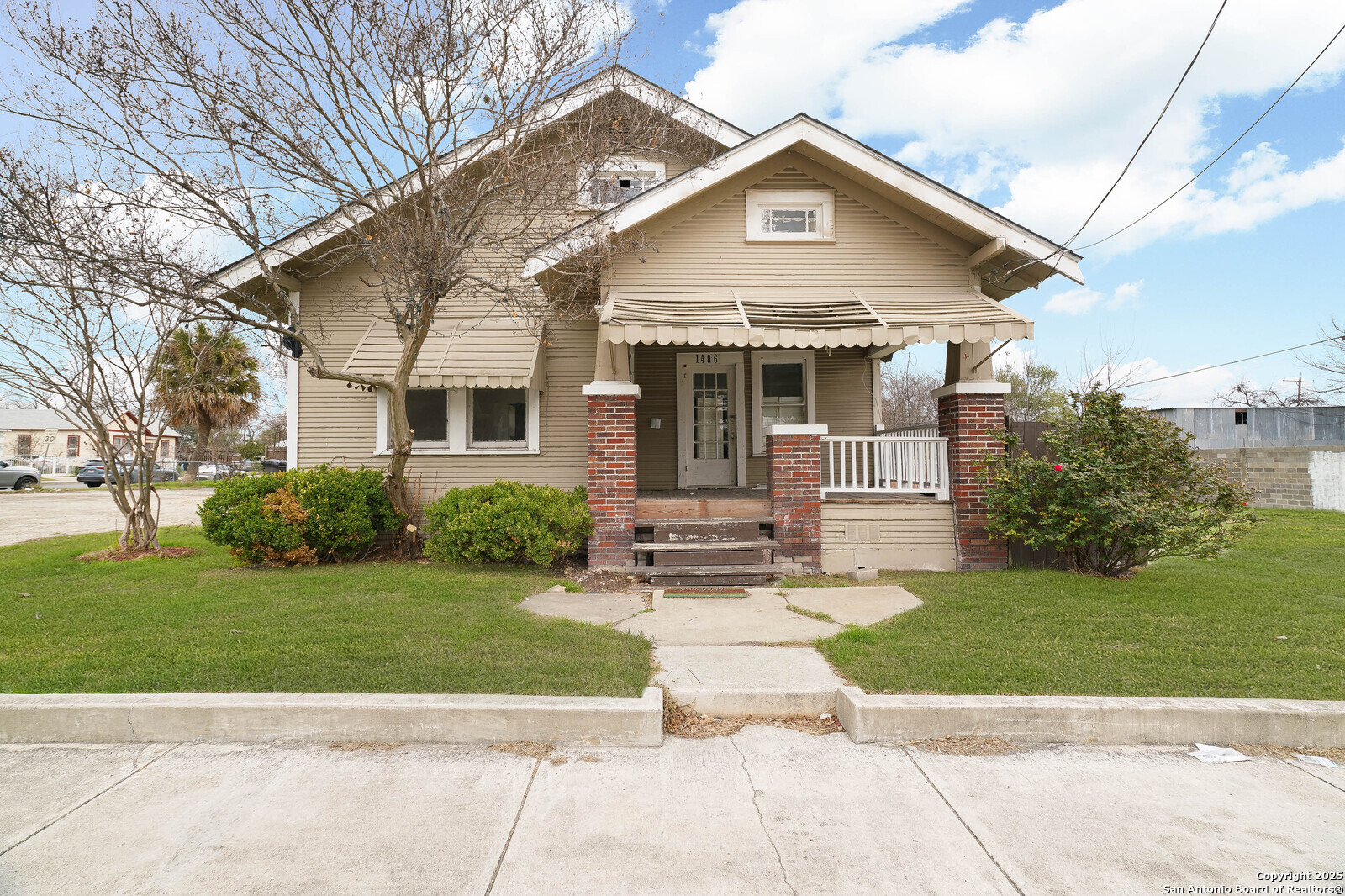 1406 S Hackberry, San Antonio TX 78210