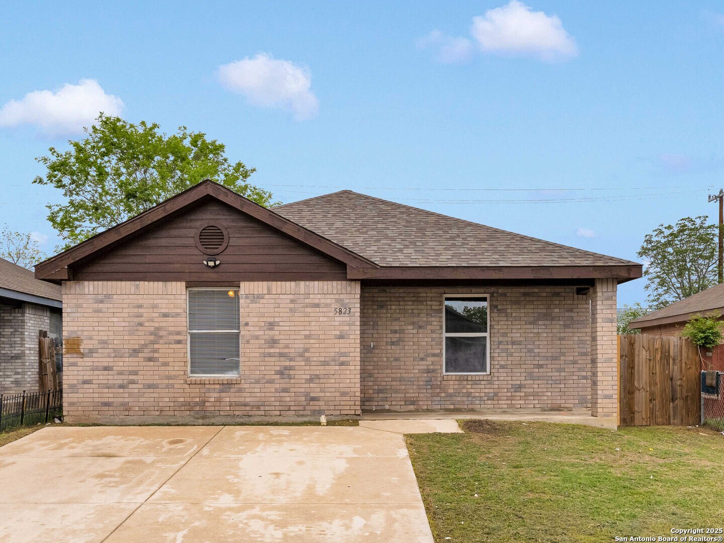 5823 Bowsprit, San Antonio TX 78242