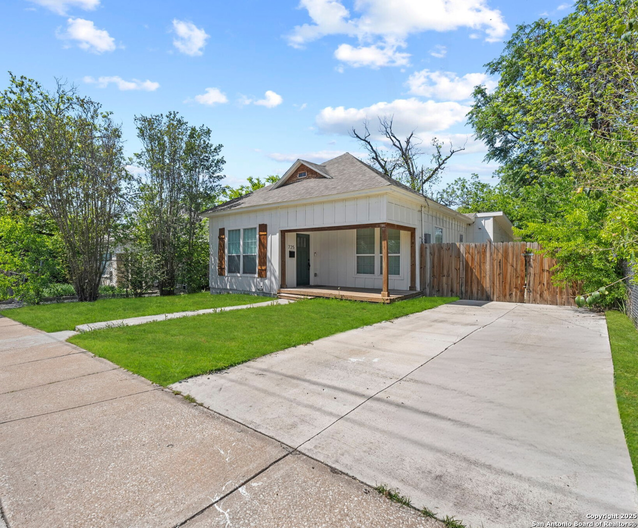 725 WESTFALL, San Antonio TX 78210