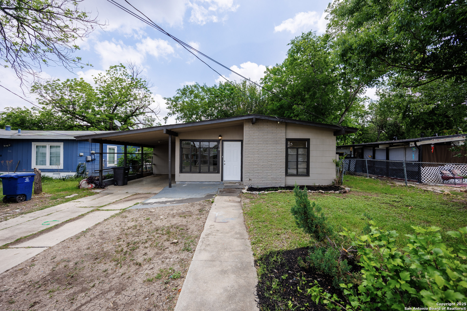 170 Olga, San Antonio TX 78237