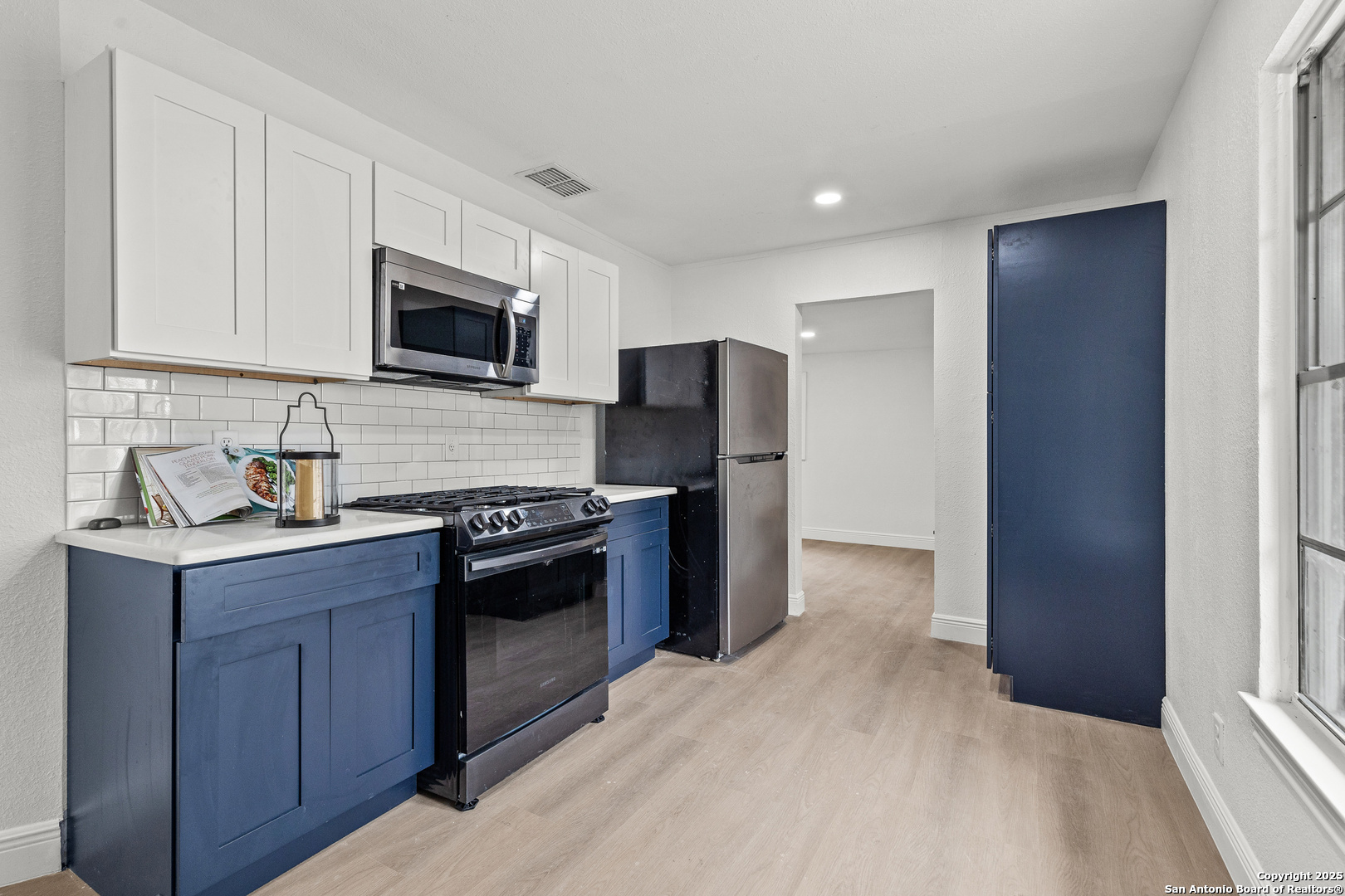 3327 K, San Antonio TX 78220