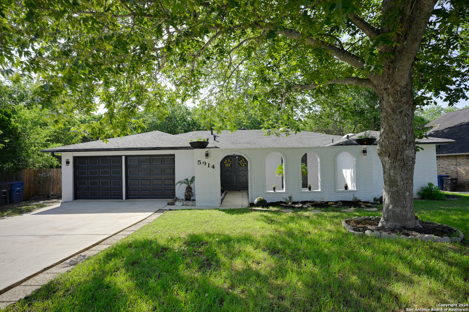 5914 Pineway, San Antonio TX 78247