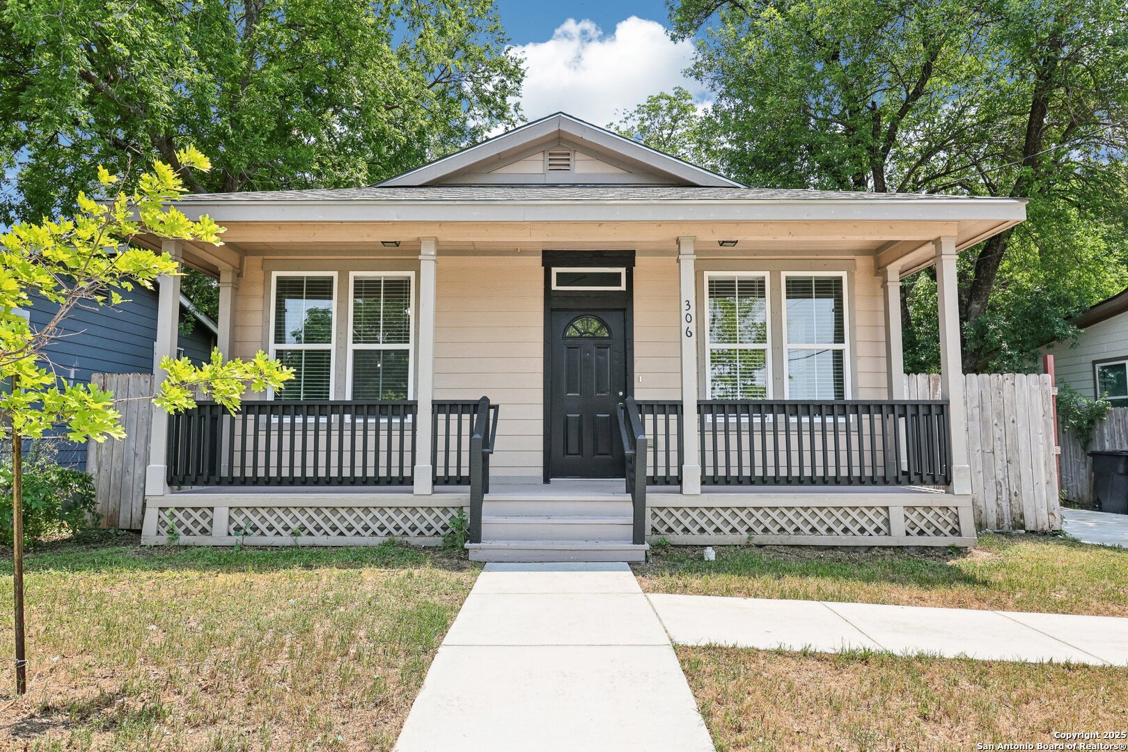 306 Joe Blanks St, San Antonio TX 78237