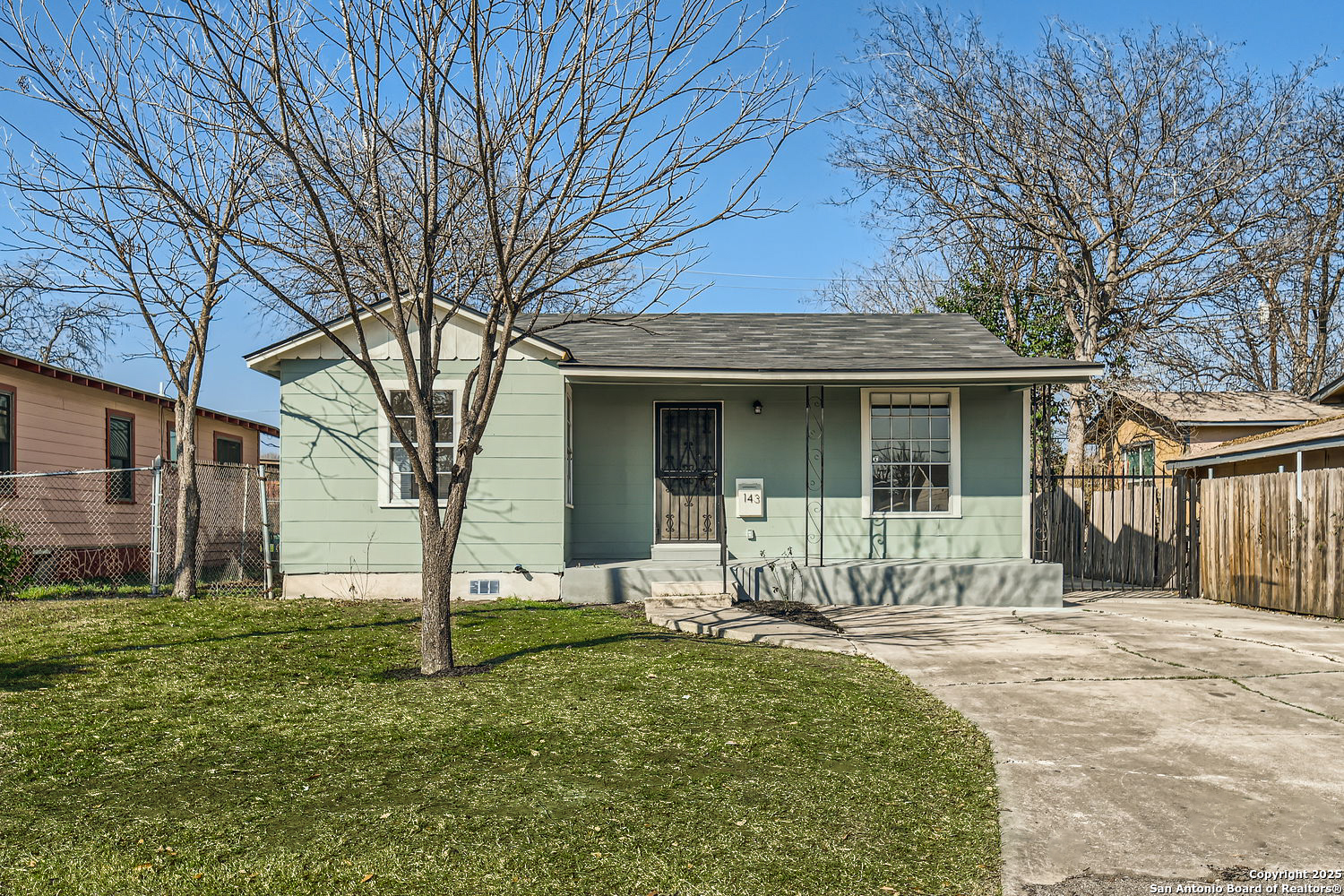 143 Bradford, San Antonio TX 78228