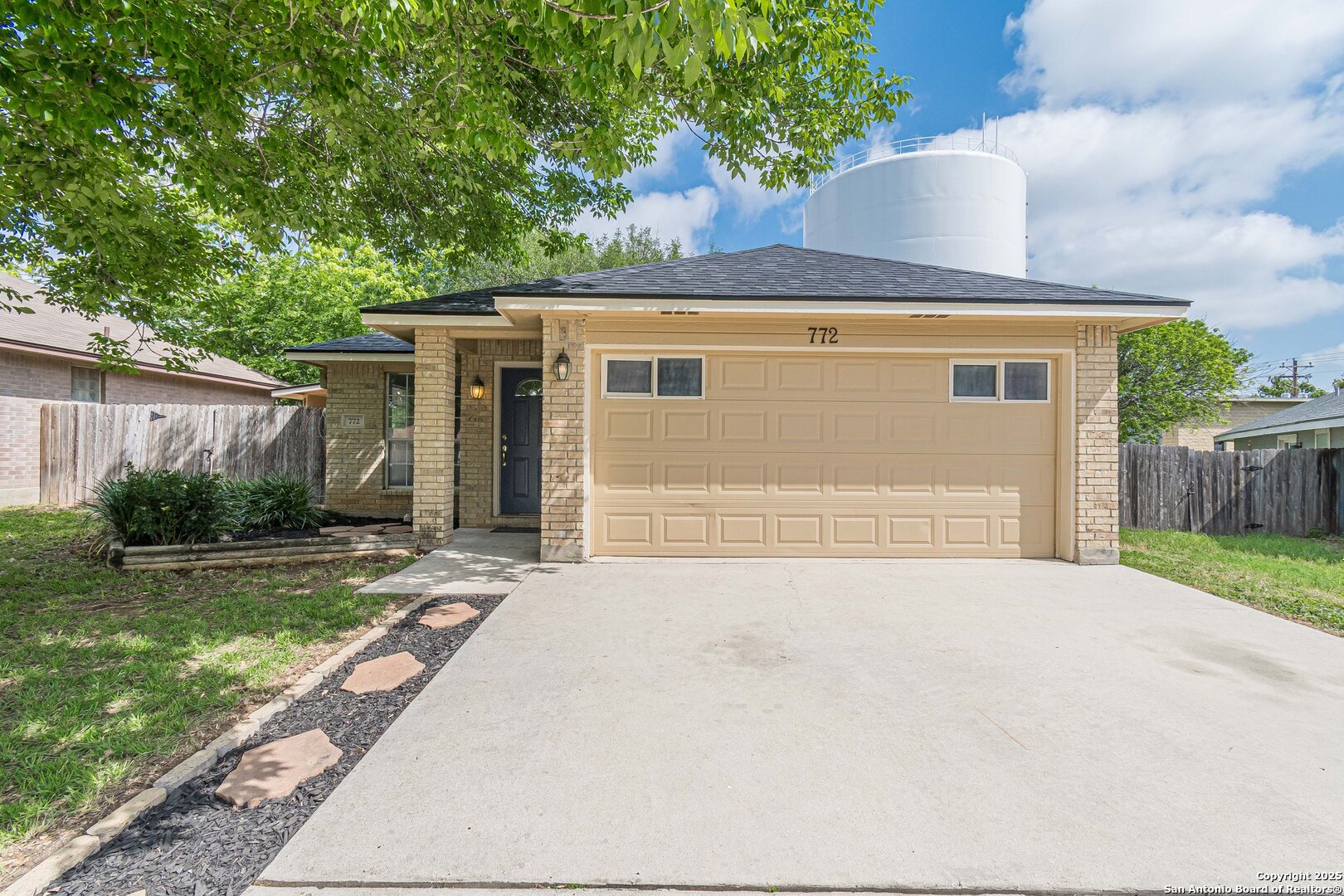 772 Copperfield, New Braunfels TX 78130