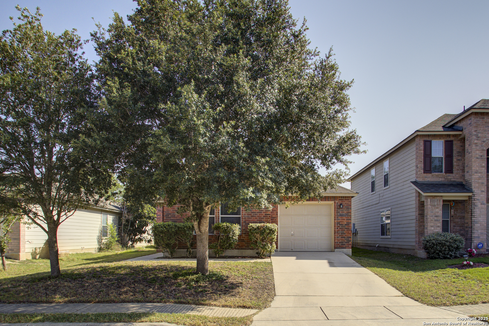 10323 Green Candle, San Antonio TX 78223