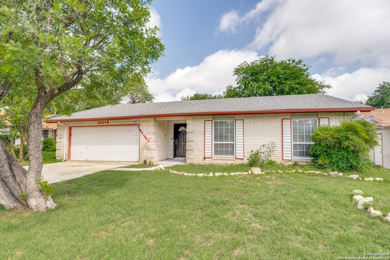12015 El Sendero, San Antonio TX 78233