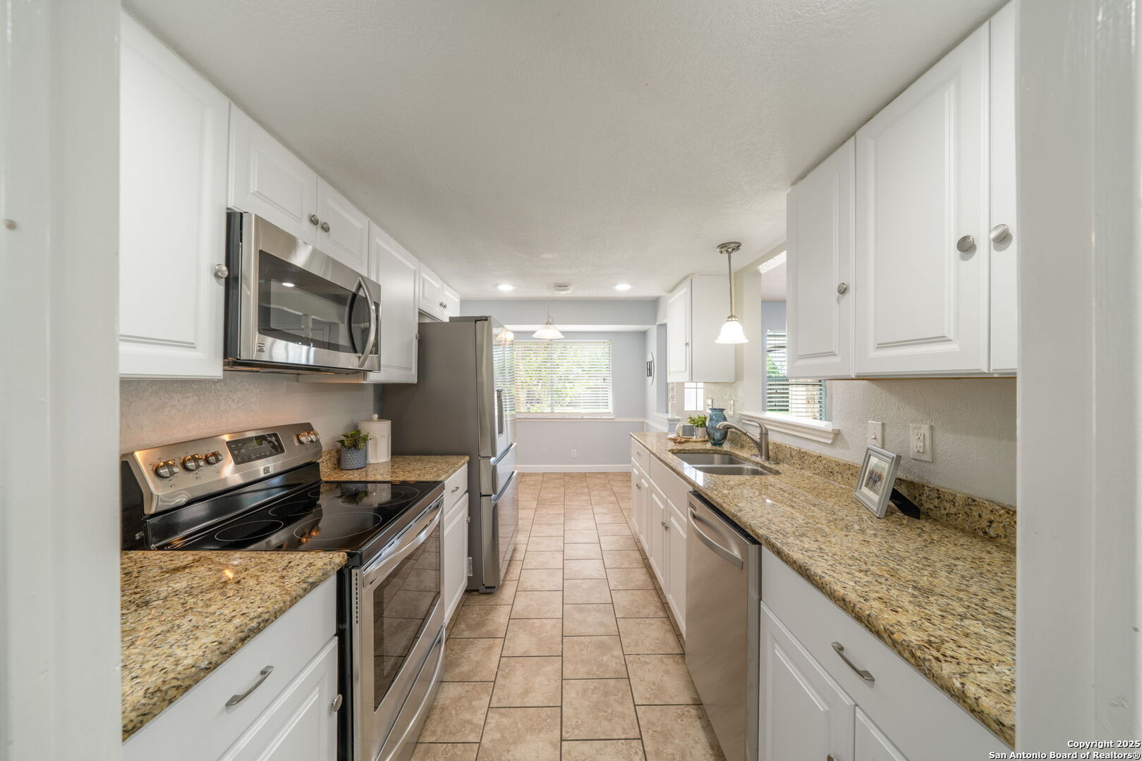 13706 Sunny Glen, San Antonio TX 78217