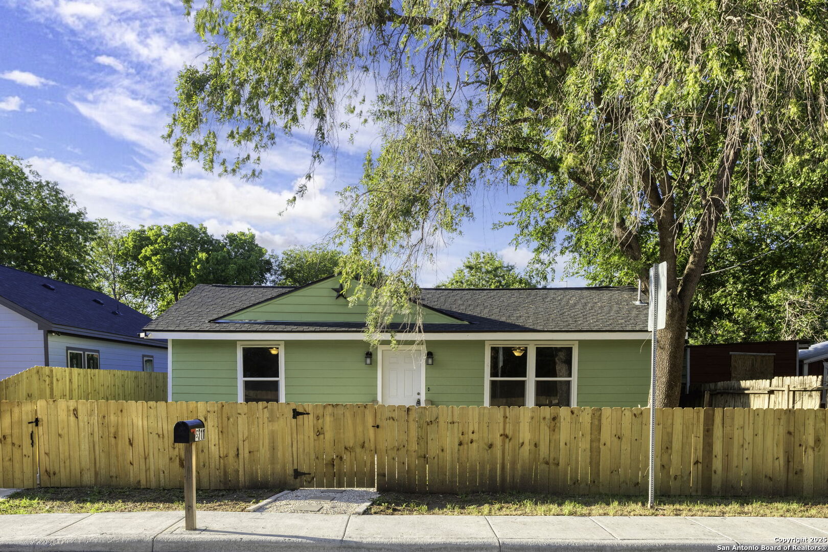 5311 El Paso St, San Antonio TX 78237