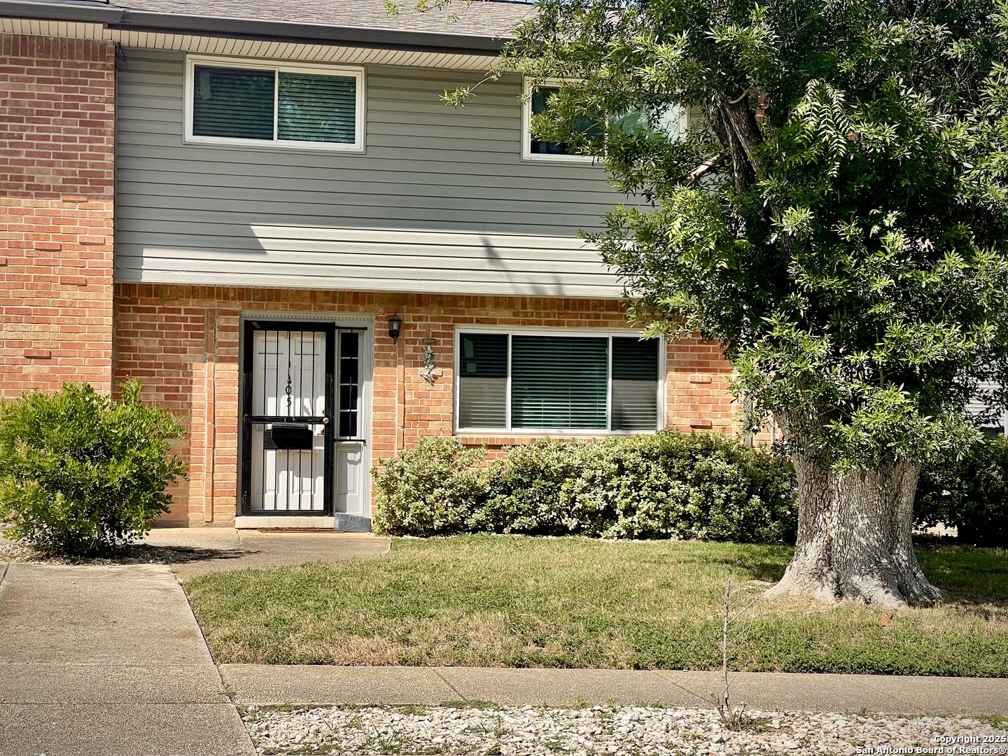 105 Silver Sands Unit 105, San Antonio TX 78216