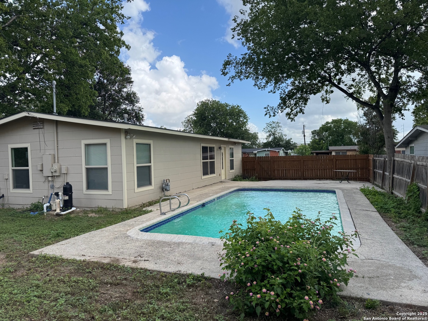 2310 Ingleside, San Antonio TX 78213