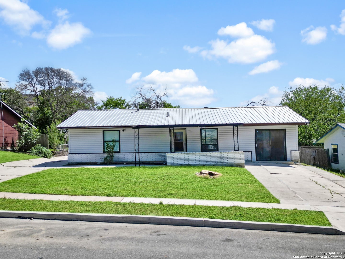 4510 Guadalajara, San Antonio TX 78233
