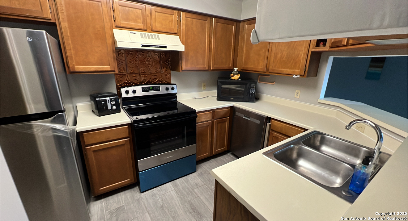 10955 Wurzbach Unit 903, San Antonio TX 78230