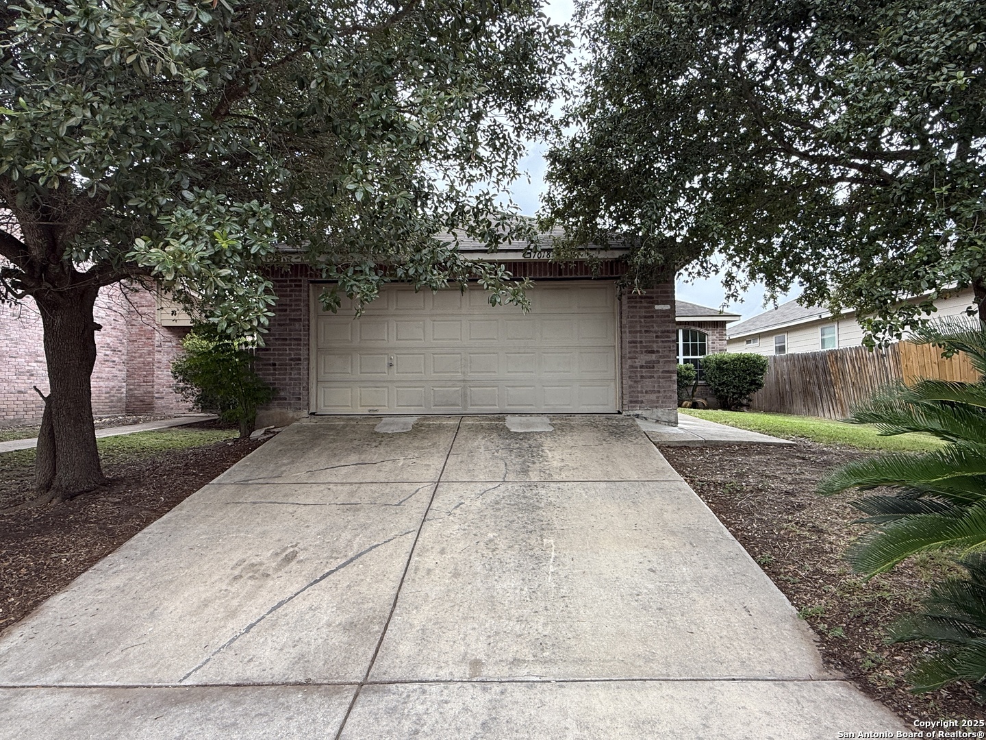 7018 Heathers, San Antonio TX 78227