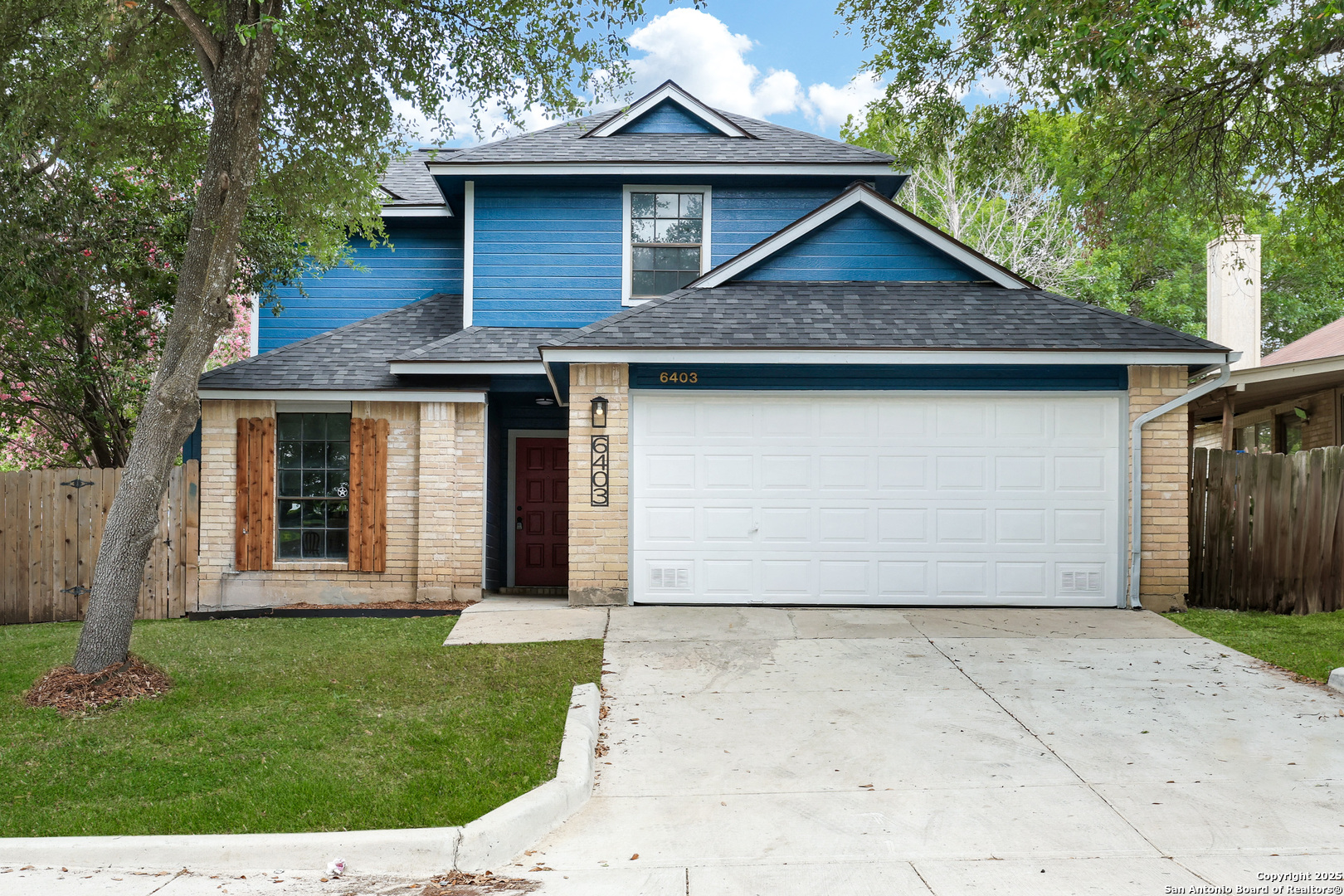 6403 Indian run, San Antonio TX 78233