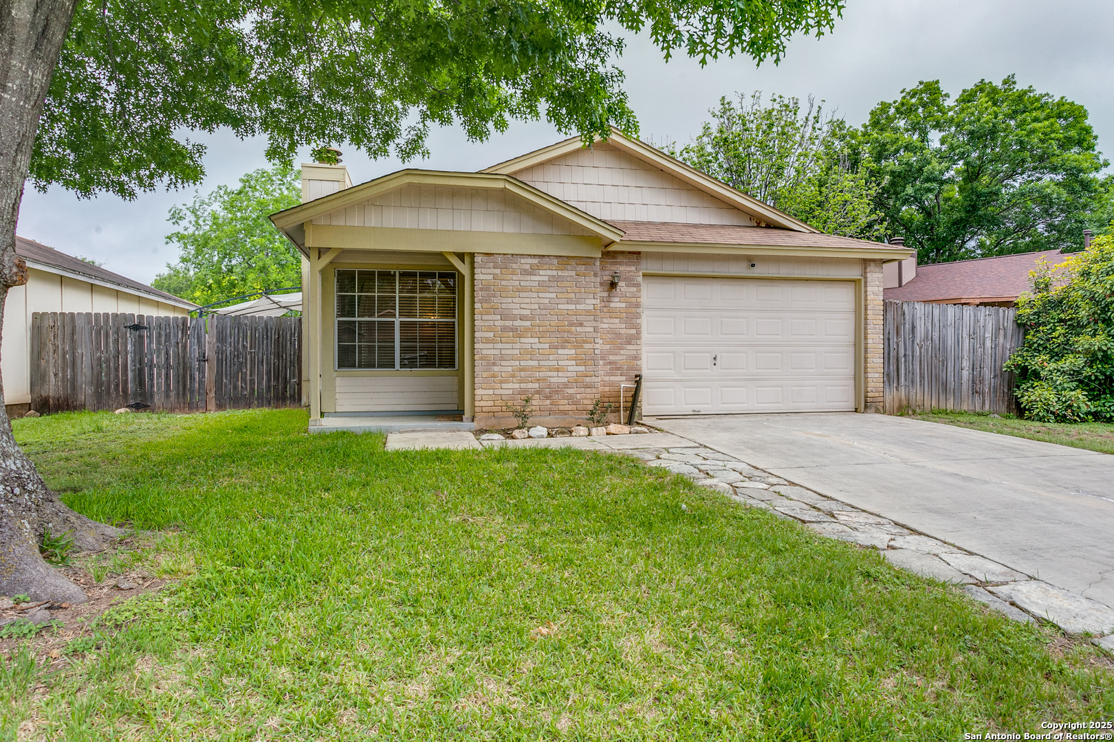 7331 Brandyridge, San Antonio TX 78250