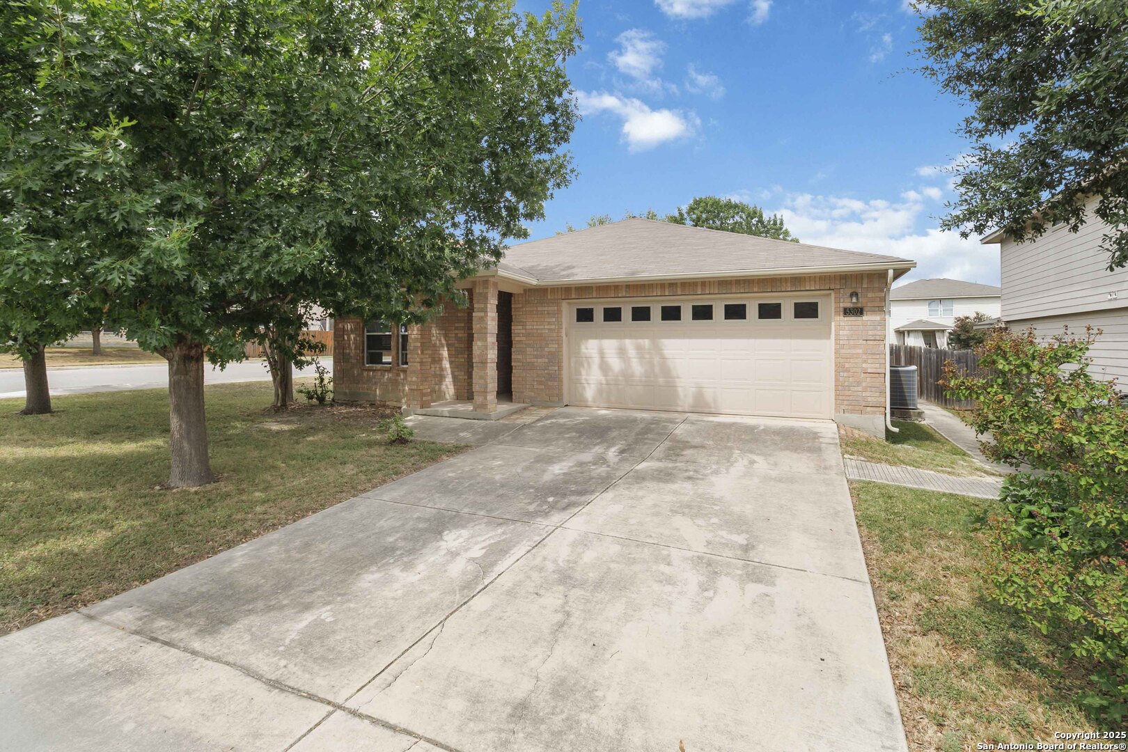 5302 Duke Field, San Antonio TX 78227