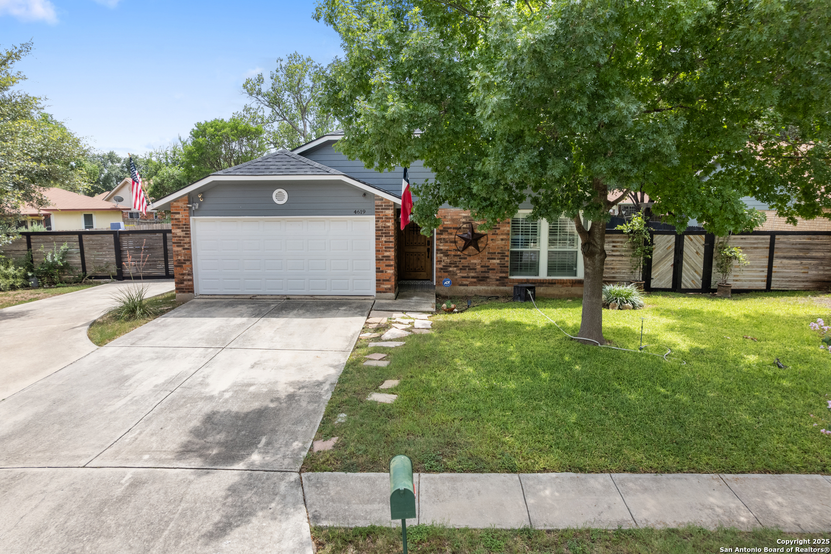 4619 Sparrows Nest, San Antonio TX 78250