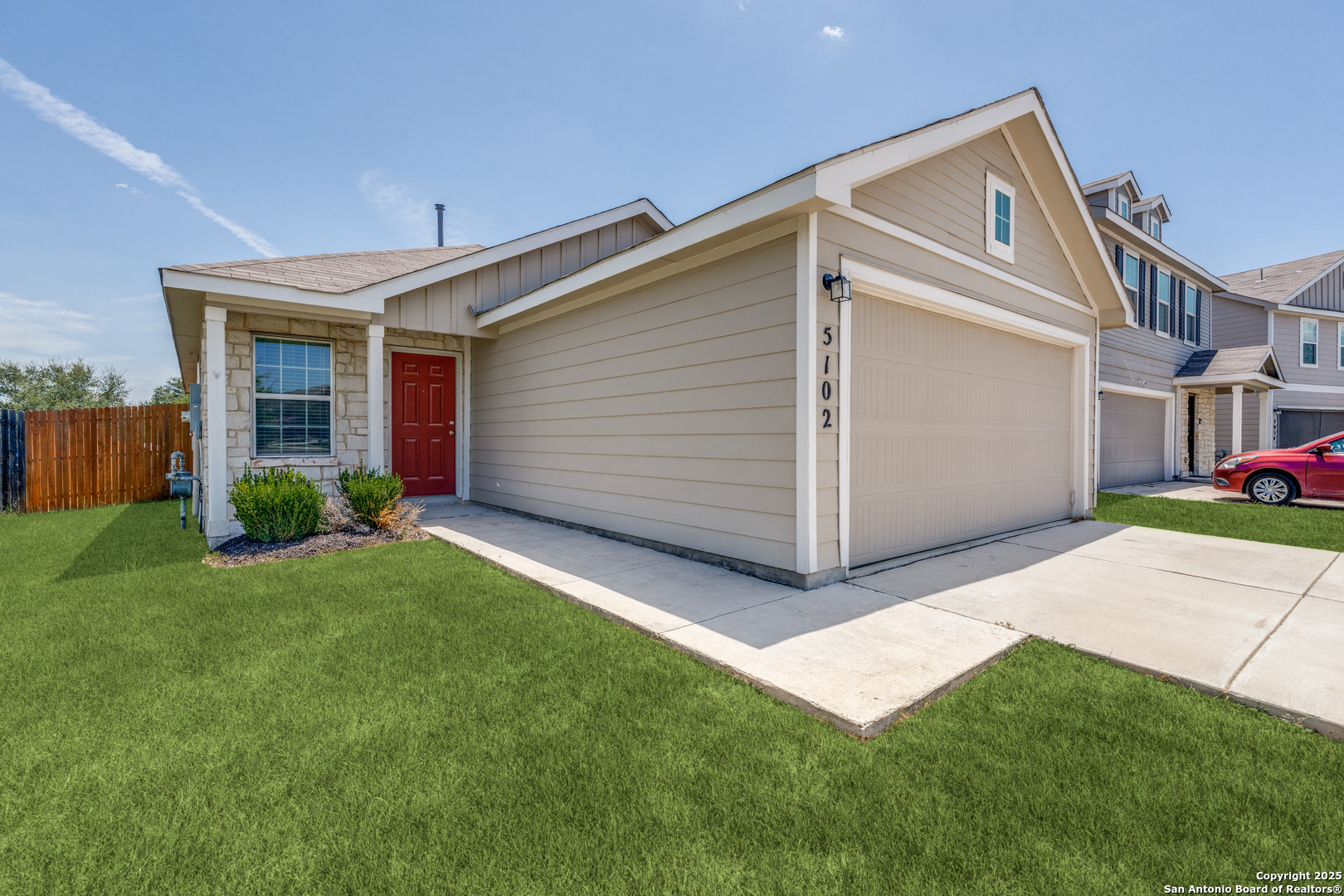 5102 Everett Loop, Converse TX 78109