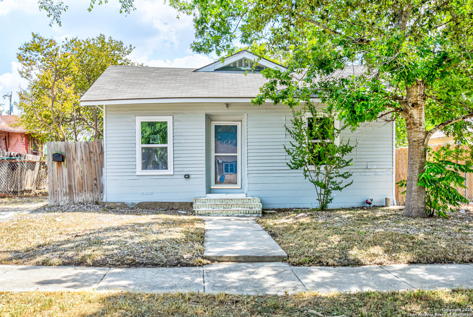 718 E Highland, San Antonio TX 78210