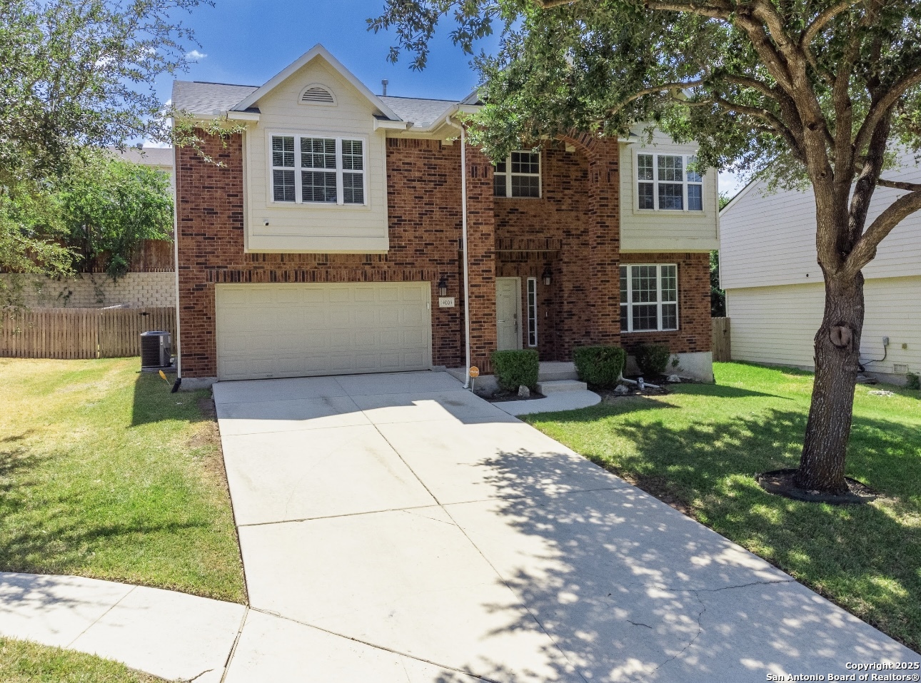 14004 Roslin, Live Oak TX 78233