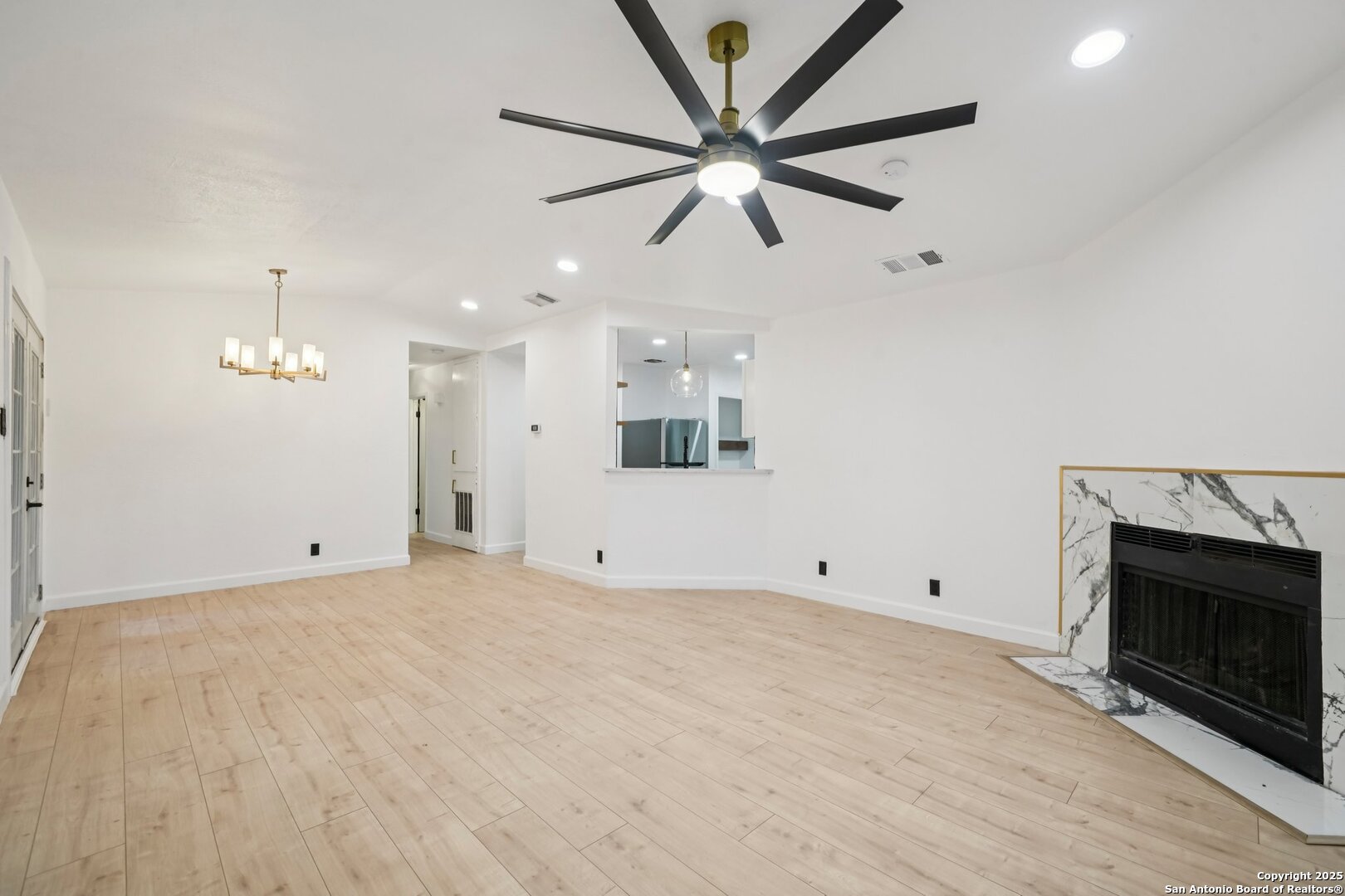 9738 Valley, San Antonio TX 78250