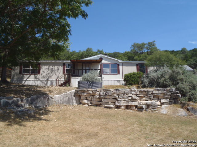 410 Duck Mountain Ln, Canyon Lake TX 78133
