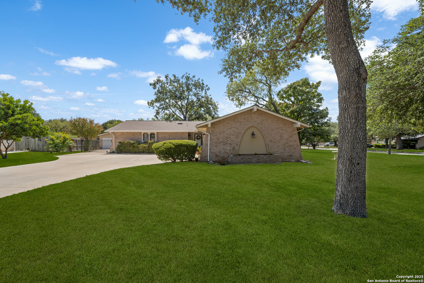 5830 Gomer Pyle, San Antonio TX 78240
