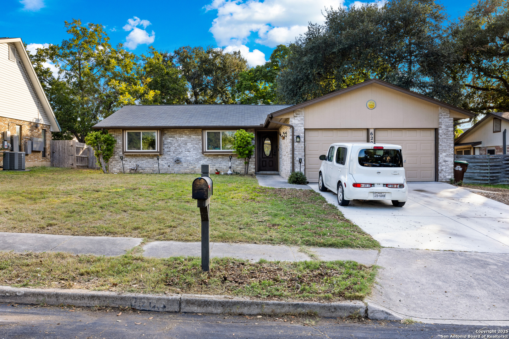 6206 Sun Dial, Leon Valley TX 78238