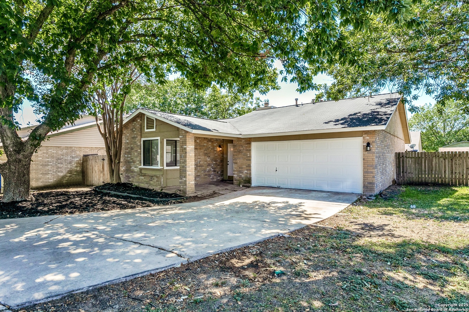 13239 Larkway, San Antonio TX 78233