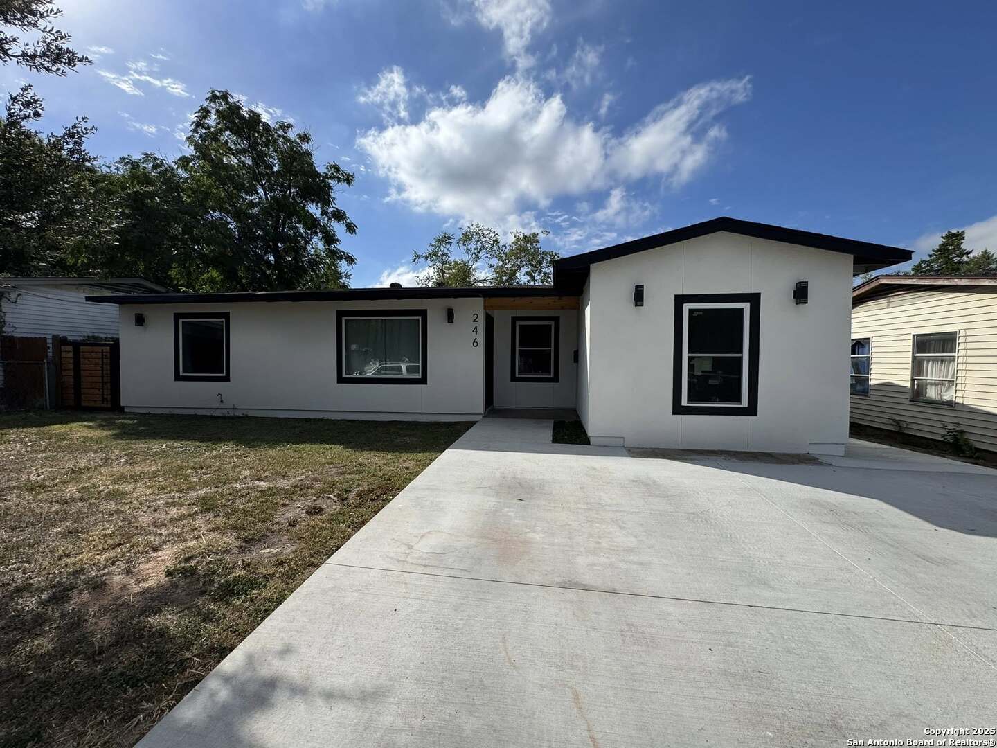 246 Lively, San Antonio TX 78213