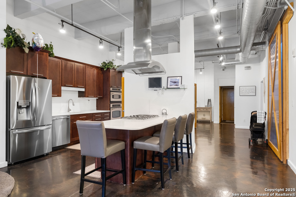 1339 S Flores Unit 203, San Antonio TX 78204