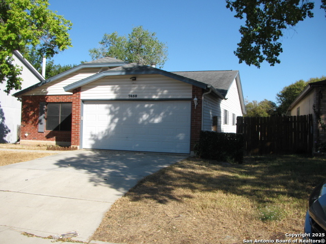 7458 Radford, San Antonio TX 78244