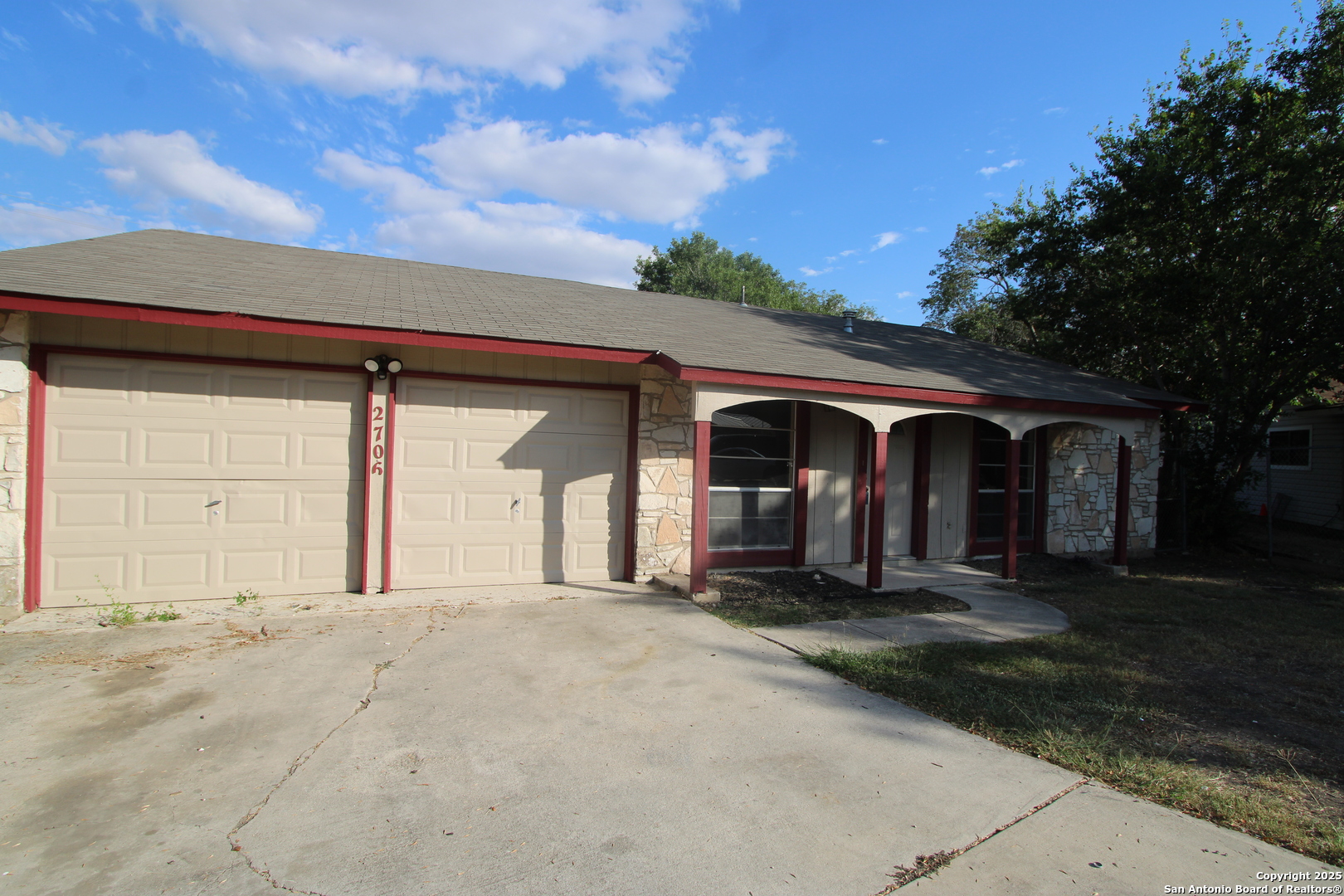 2706 Lakedon, San Antonio TX 78222