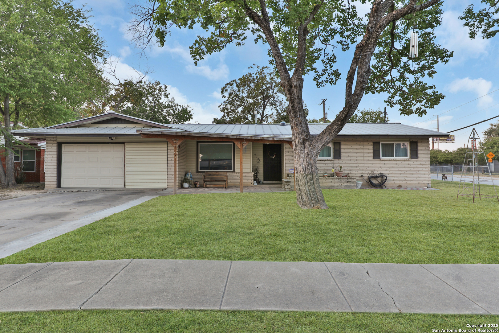 4535 Bikini, San Antonio TX 78218