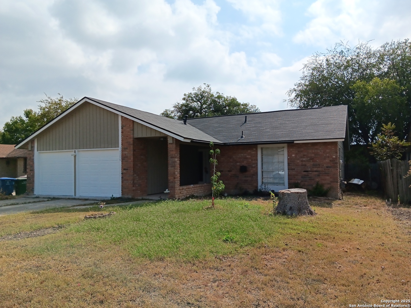 14206 Short Horn, San Antonio TX 78247